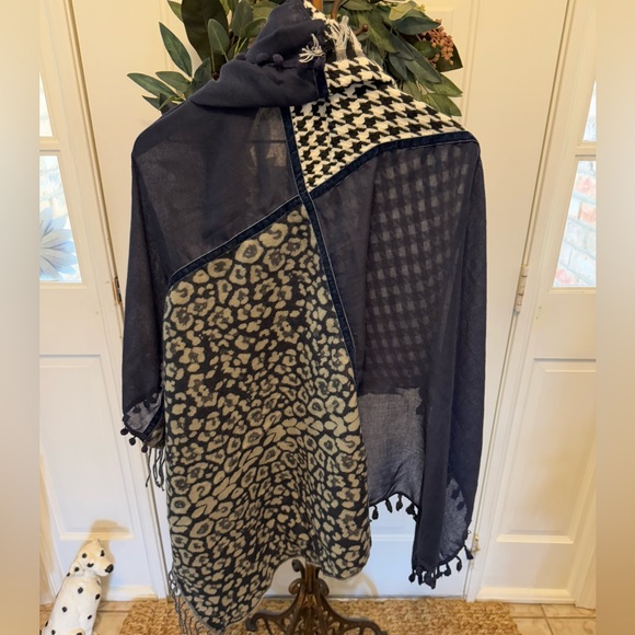 Patchwork Mixed Pattern Leopard Print & Houndstooth Large Scarf OS - Picture 9 of 16
